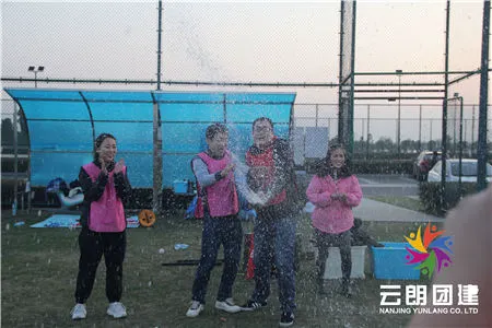 哪里有介绍篮球助理教练职责的文章_2