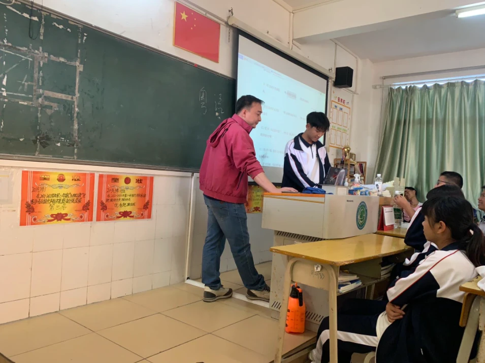 哪里能找到关于智能球衣在篮球训练中应用的信息_0