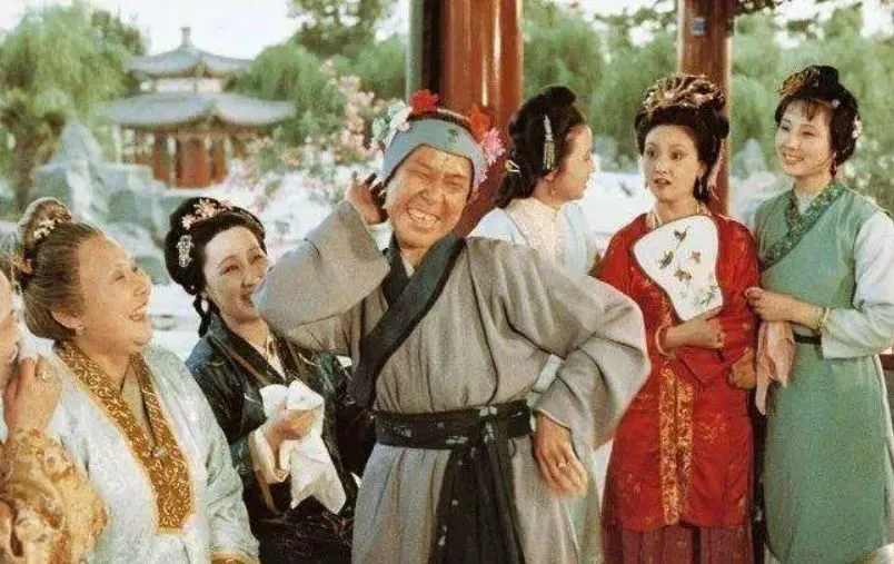 如何通过团队协作策略提升整体篮球水平_1